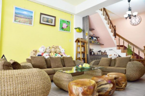 Отель Fong Su B&B  Хуален